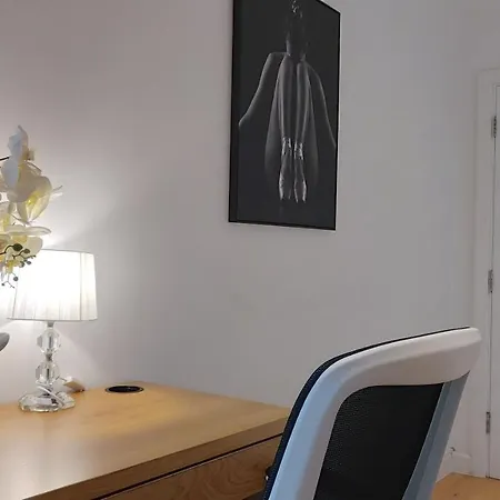 London Anayah Apartments